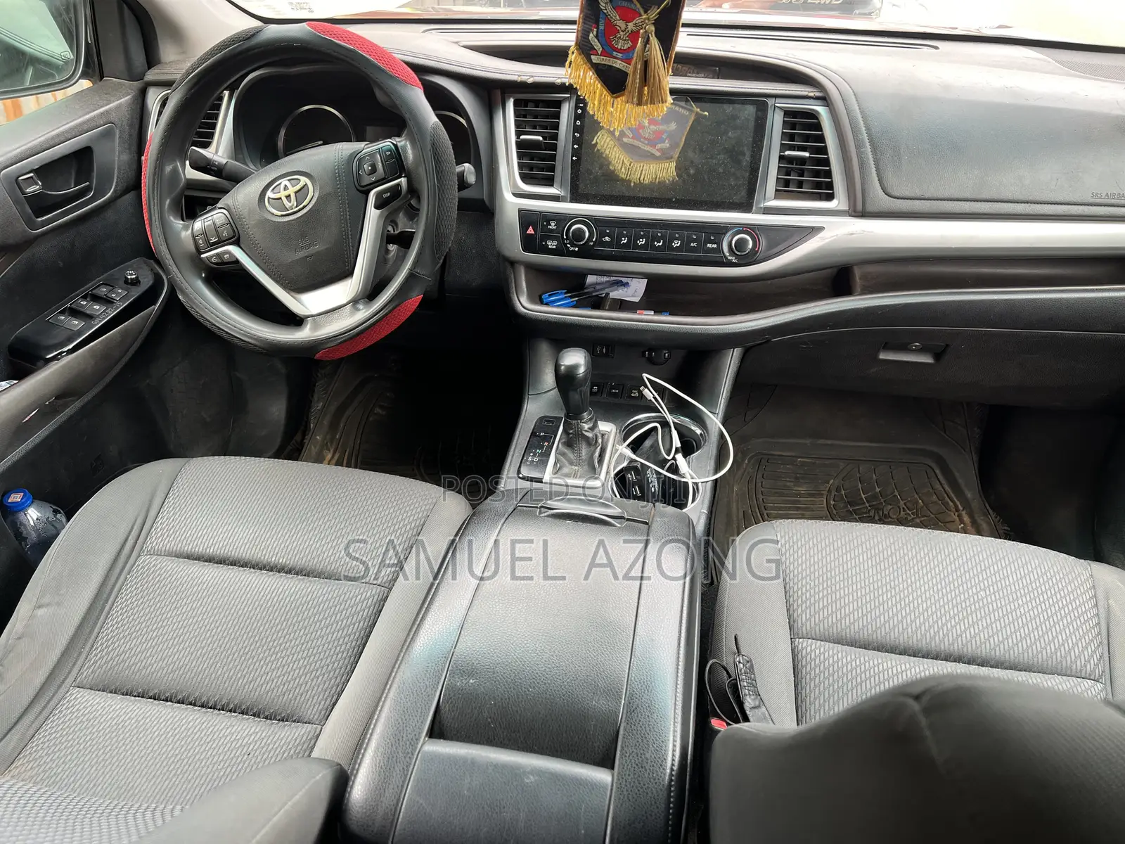 Toyota Highlander LE 4dr SUV AWD (3.5L 6cyl 6A) 2015 Beige