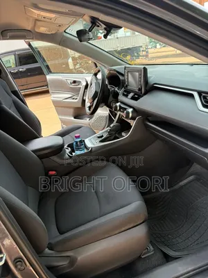Toyota RAV4 2020 Gray