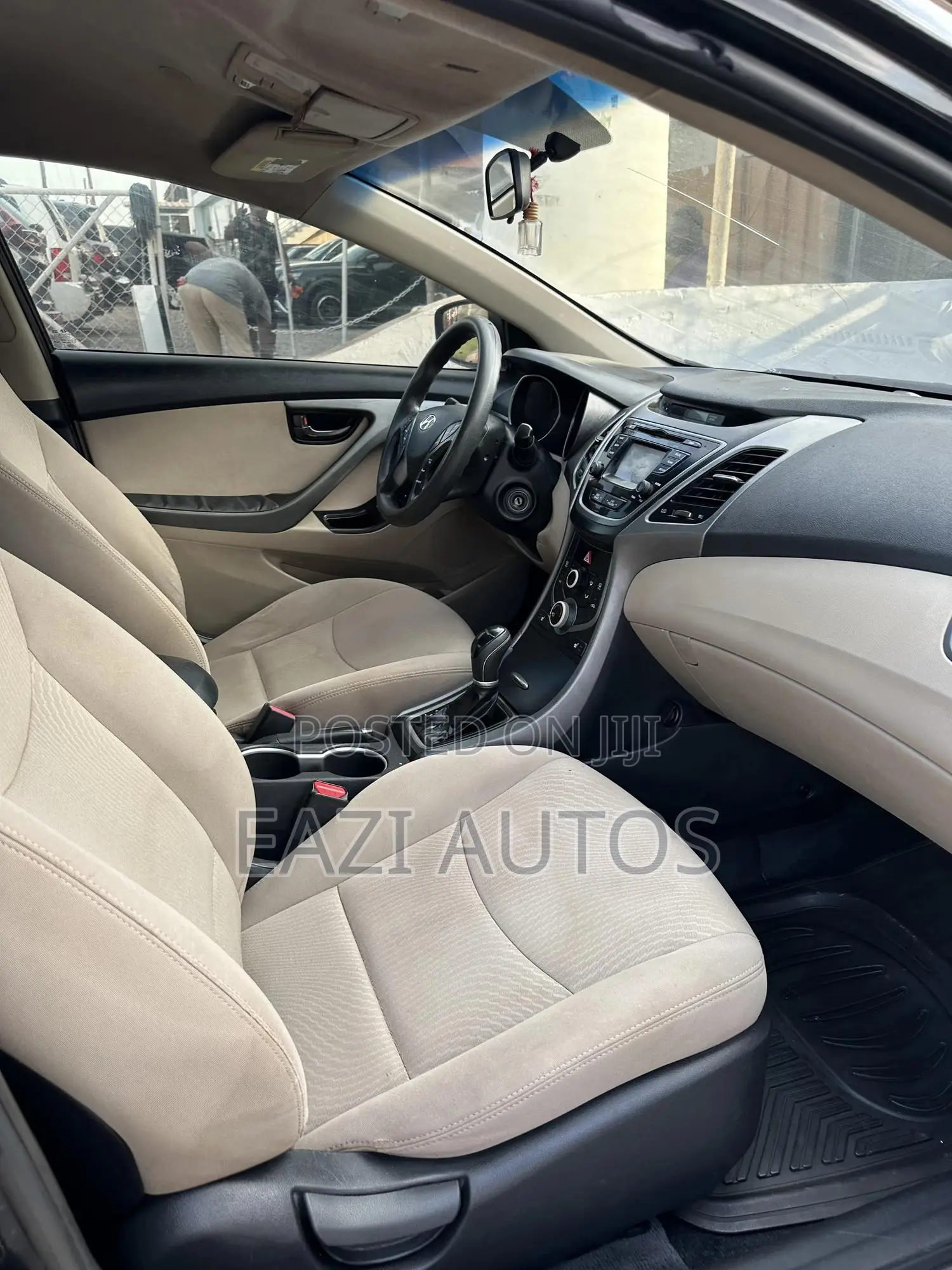 Hyundai Elantra SE 4dr Sedan (1.8L 4cyl 6A) 2014 Black