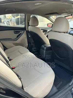 Hyundai Elantra SE 4dr Sedan (1.8L 4cyl 6A) 2014 Black