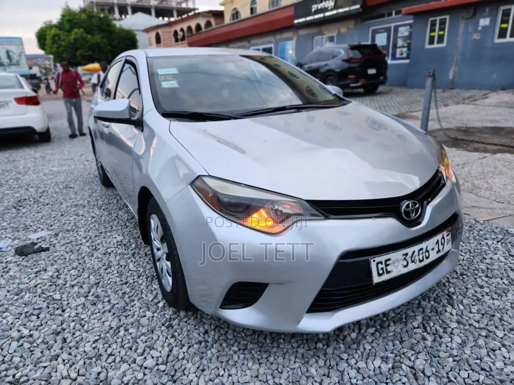 Toyota Corolla 2016 Gray