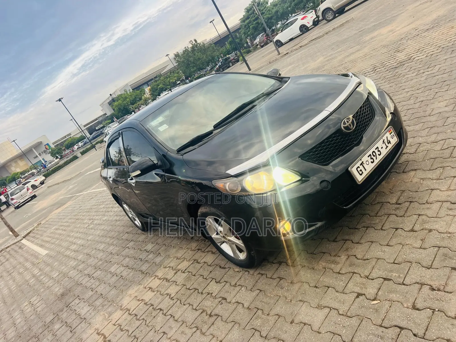 Toyota Corolla 2010 Black