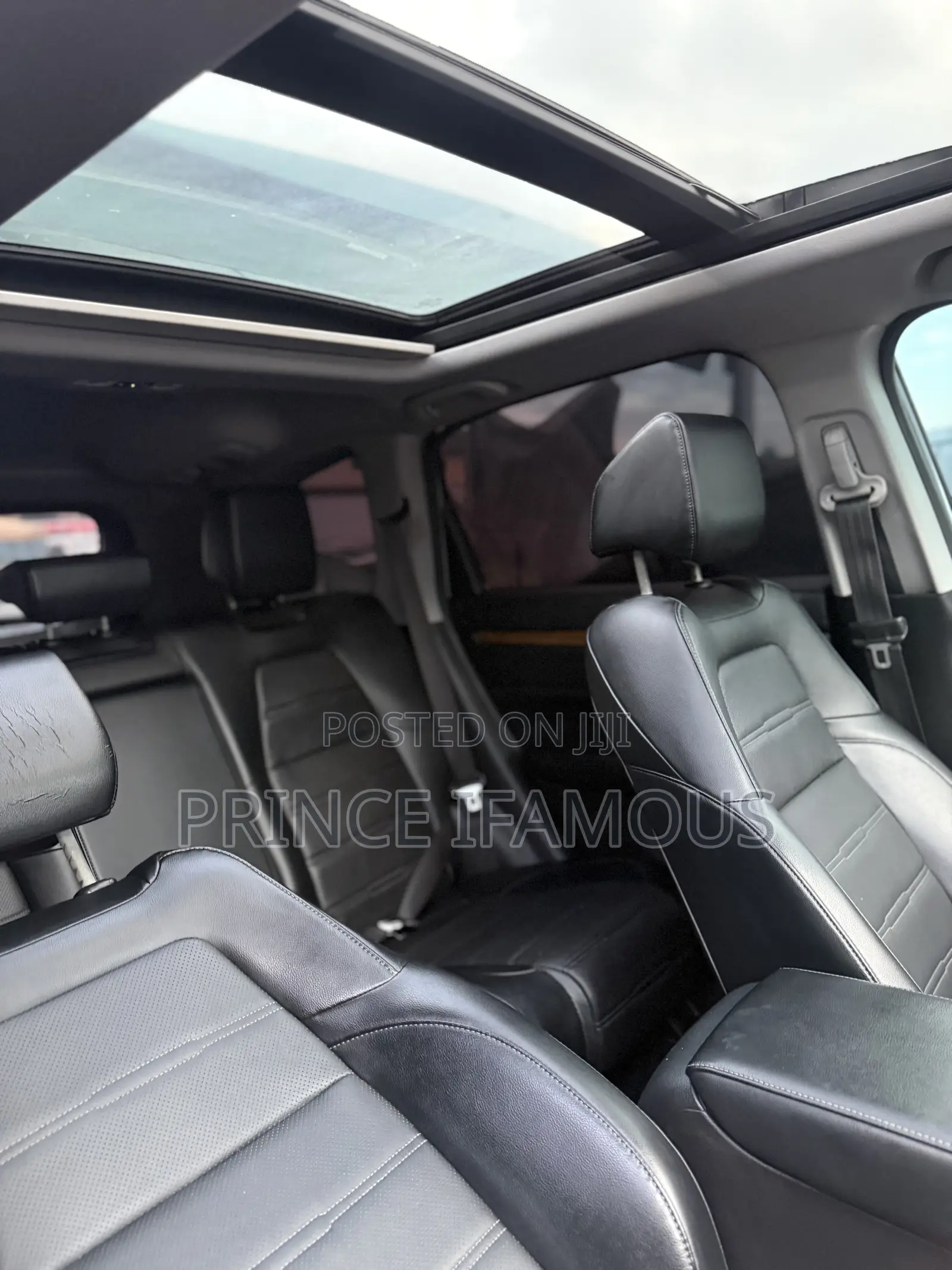 Honda CR-V Touring 2022 Gray
