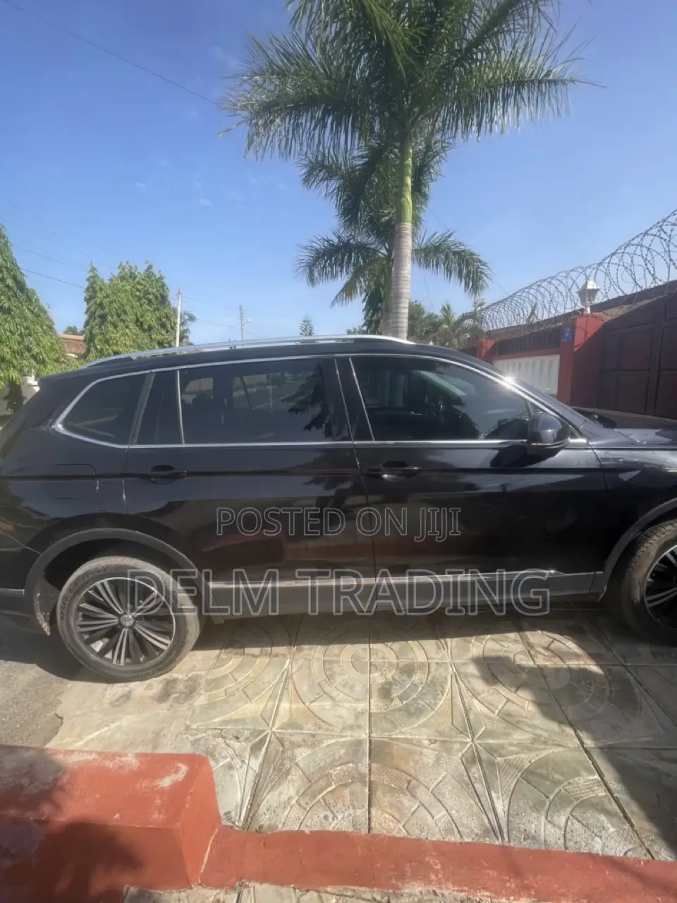 Volkswagen Tiguan 2.0T SEL AWD 4MOTION 2019 Black
