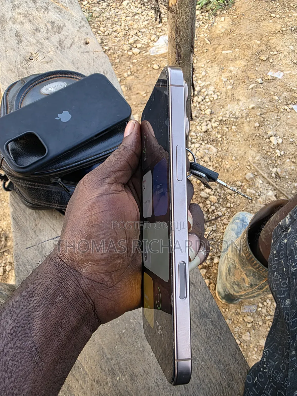 Apple iPhone 16 Pro Max 256 GB Gold