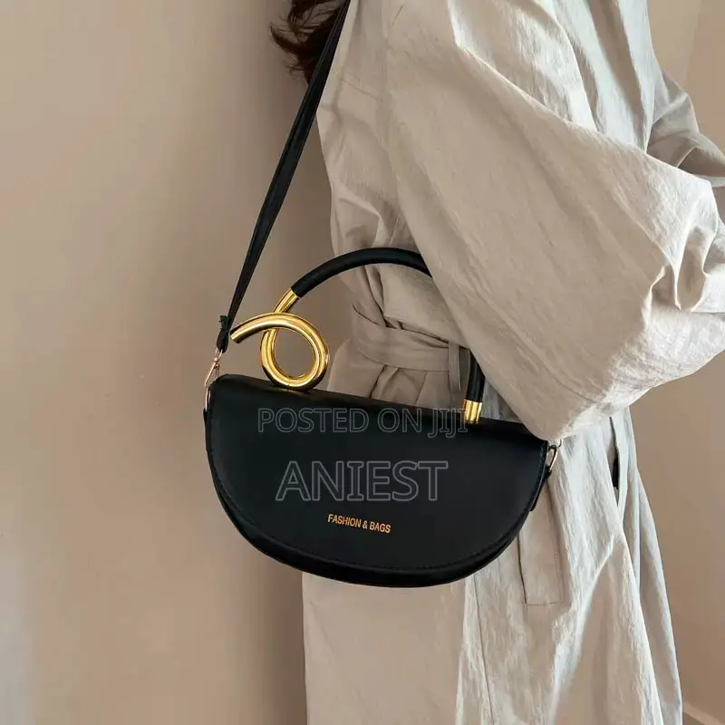Beautiful Elegant Ladies Bag