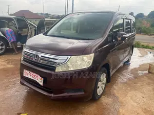 Toyota Voxy 2010 Gray