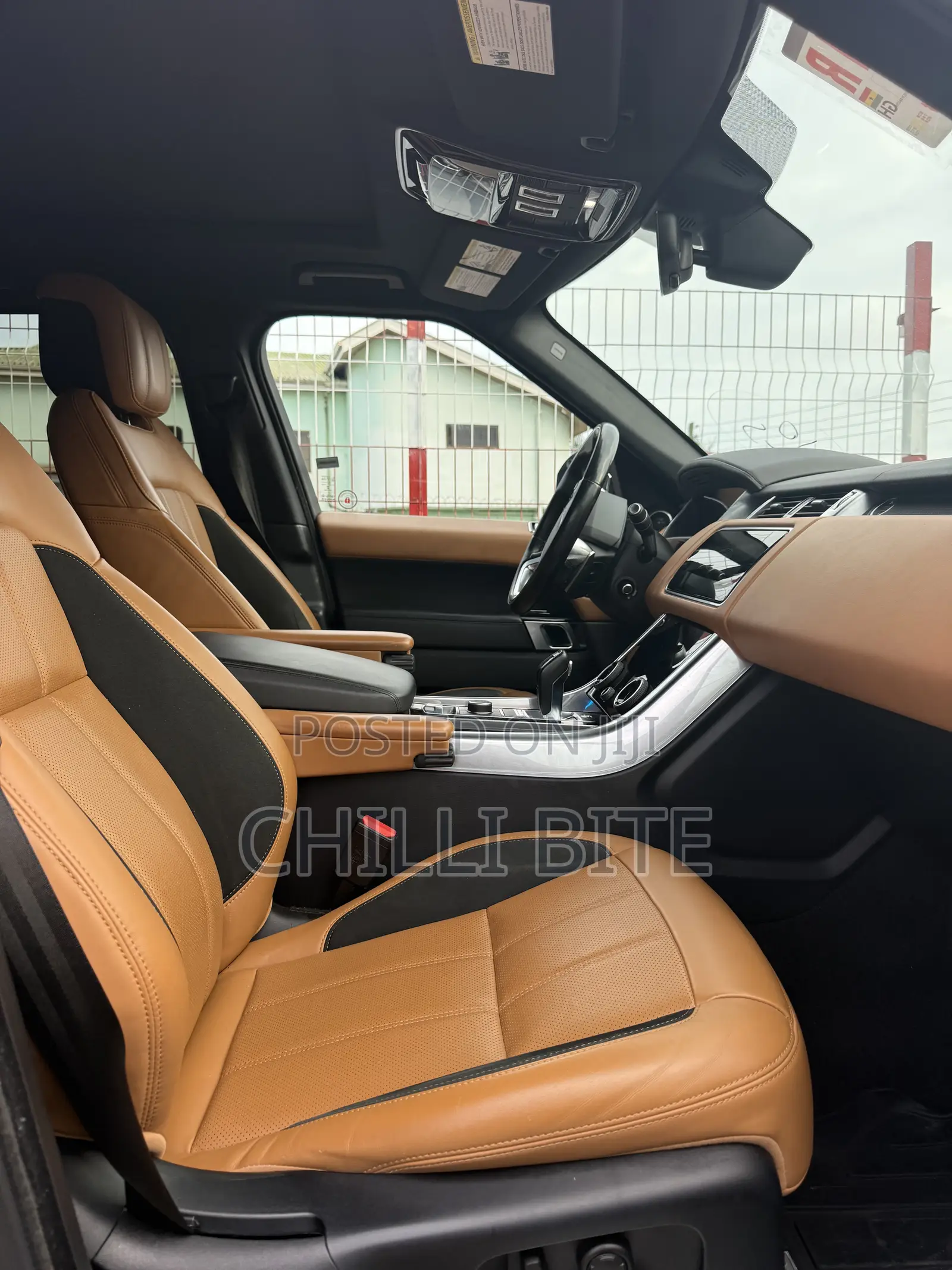 Land Rover Range Rover Sport SVR 4x4 2020 Gray