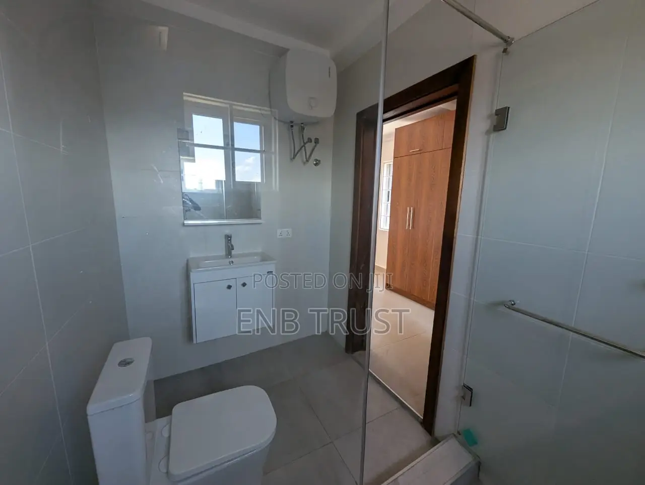 3bdrm Duplex in Achimota, School Area for rent