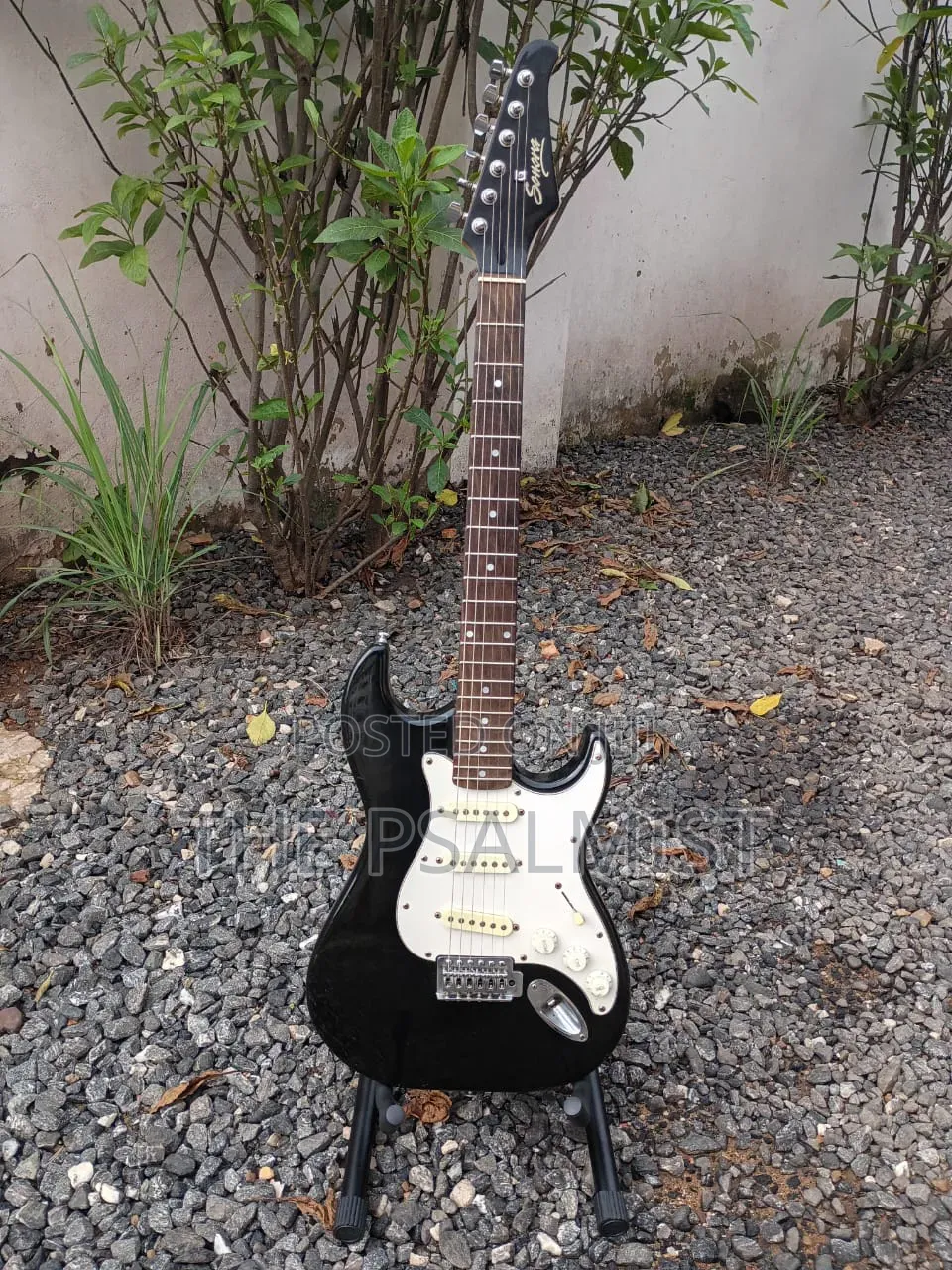 Sonora Electric Guitar