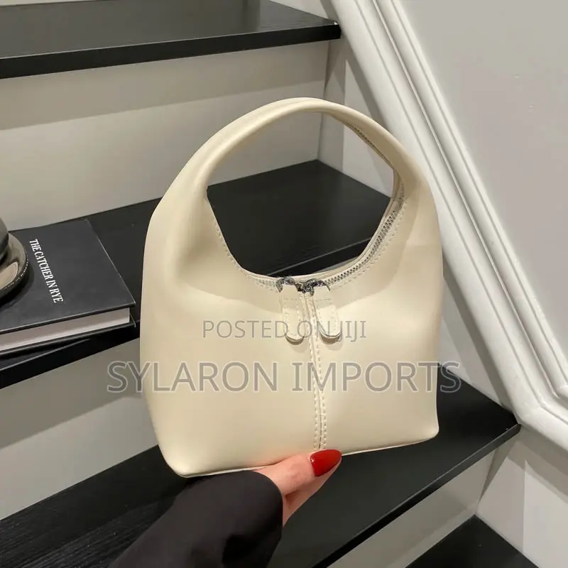 Women’S Round Handle Mini Handbag