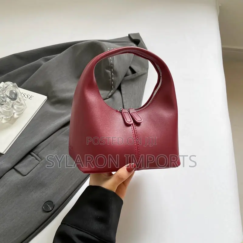 Women’S Round Handle Mini Handbag