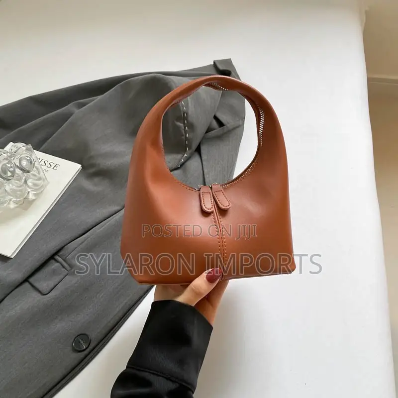 Women’S Round Handle Mini Handbag