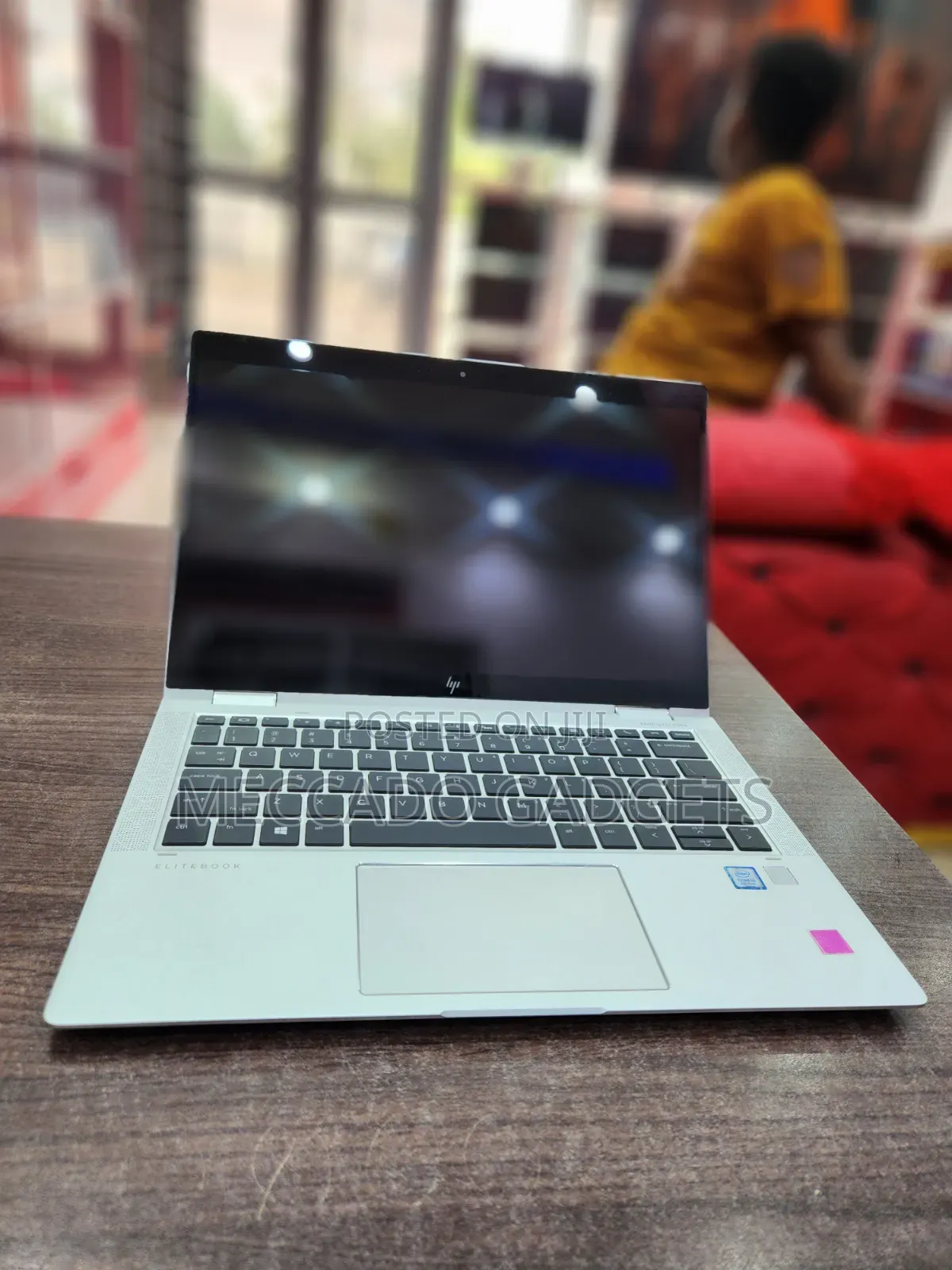Laptop HP EliteBook x360 1030 G7 8GB Intel Core i5 SSD 256GB