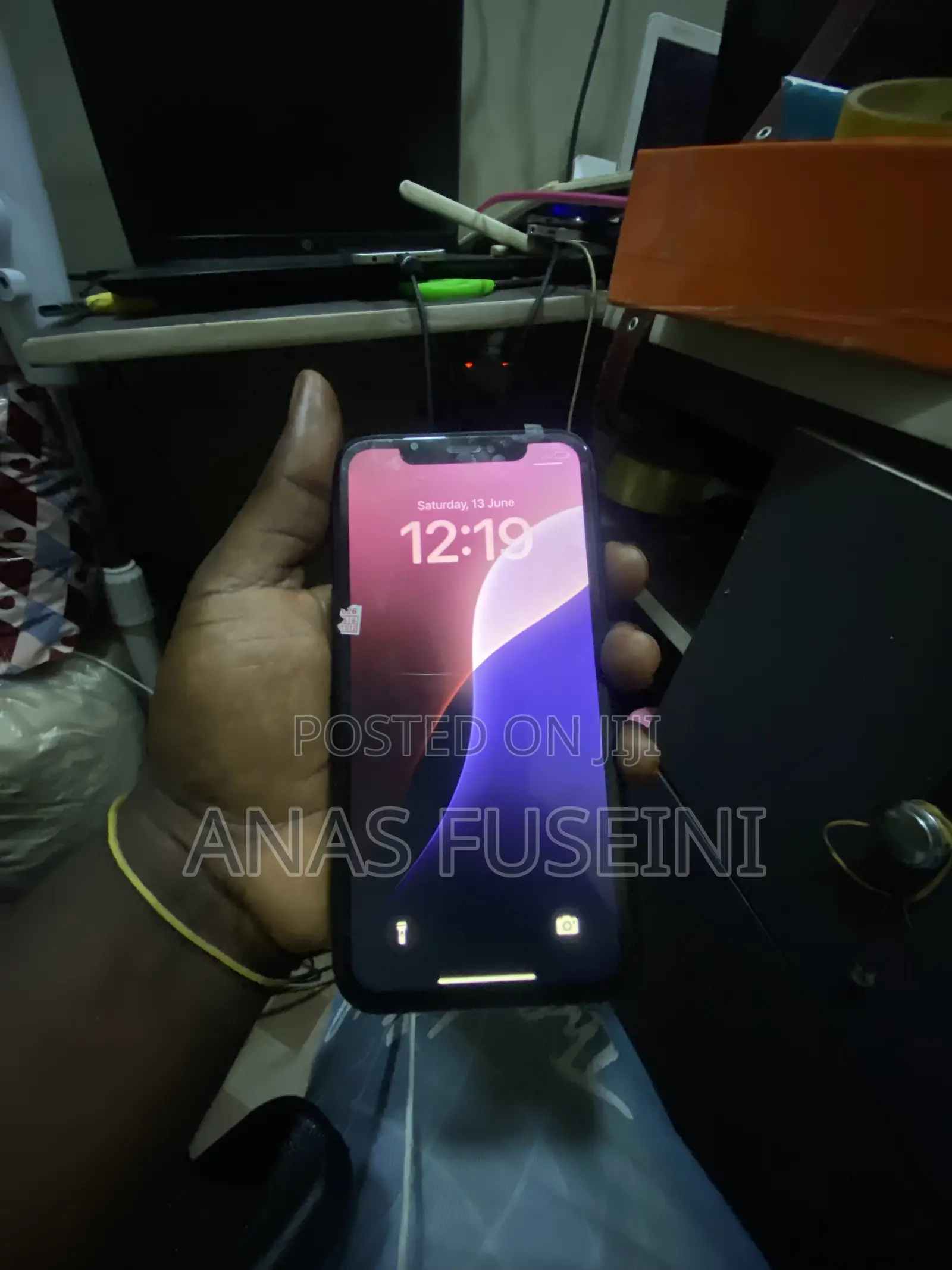 Apple iPhone XR 64 GB Gray