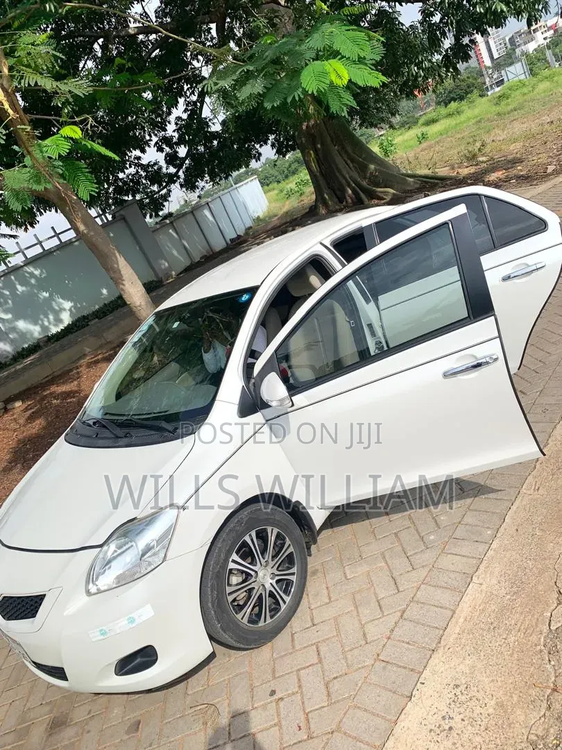 Toyota Belta 2012 White