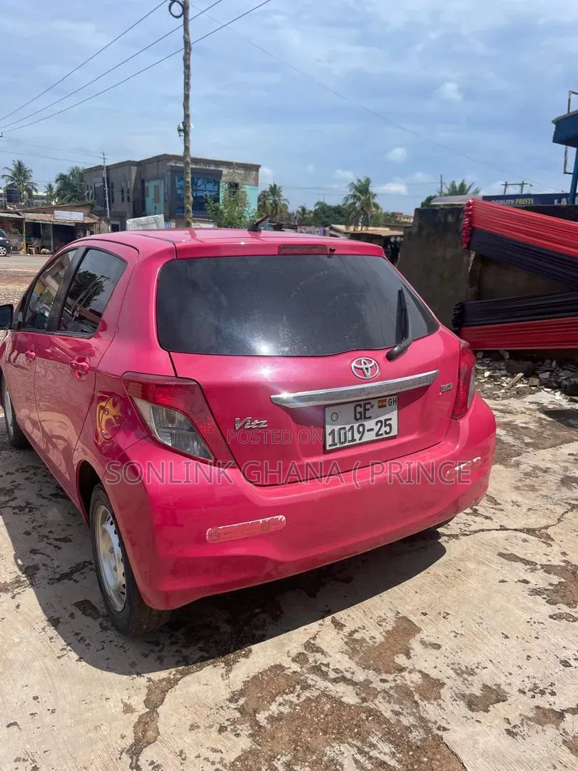 Toyota Vitz 1.0 FWD 5dr 2013