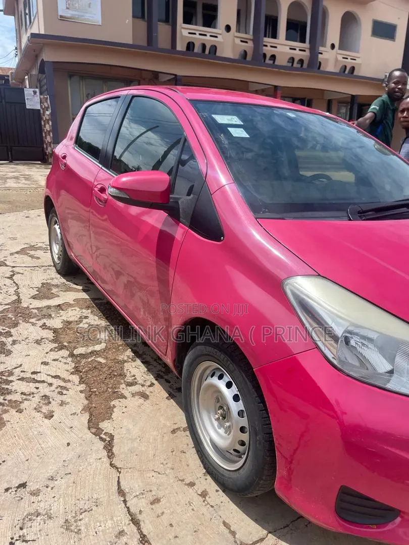 Toyota Vitz 1.0 FWD 5dr 2013