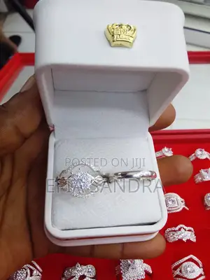 Beautiful 925 Sterling Silver Wedding Ring Set