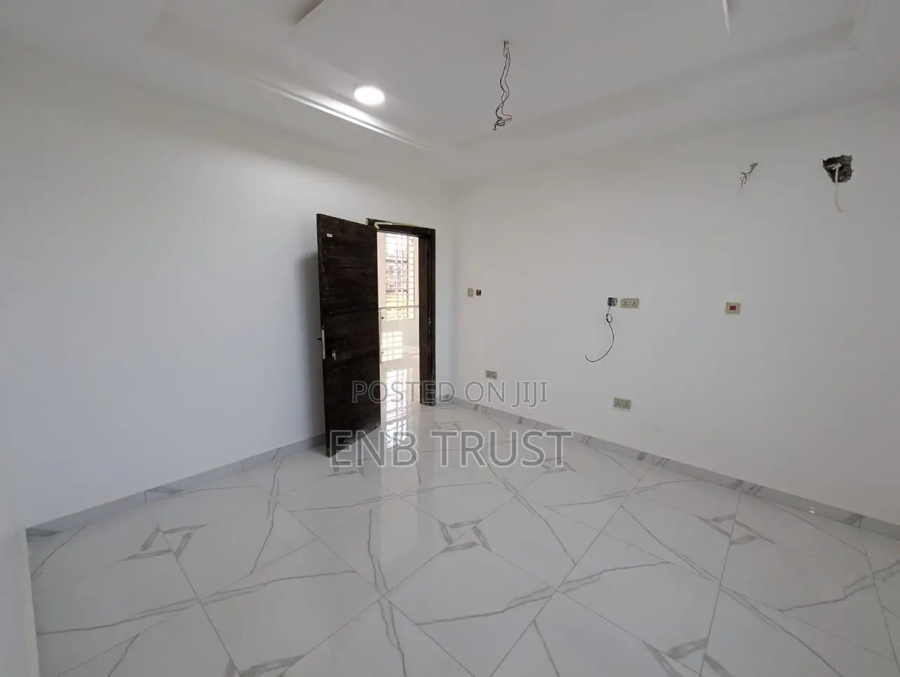 3bdrm Duplex in Dome, CFC Estates for sale