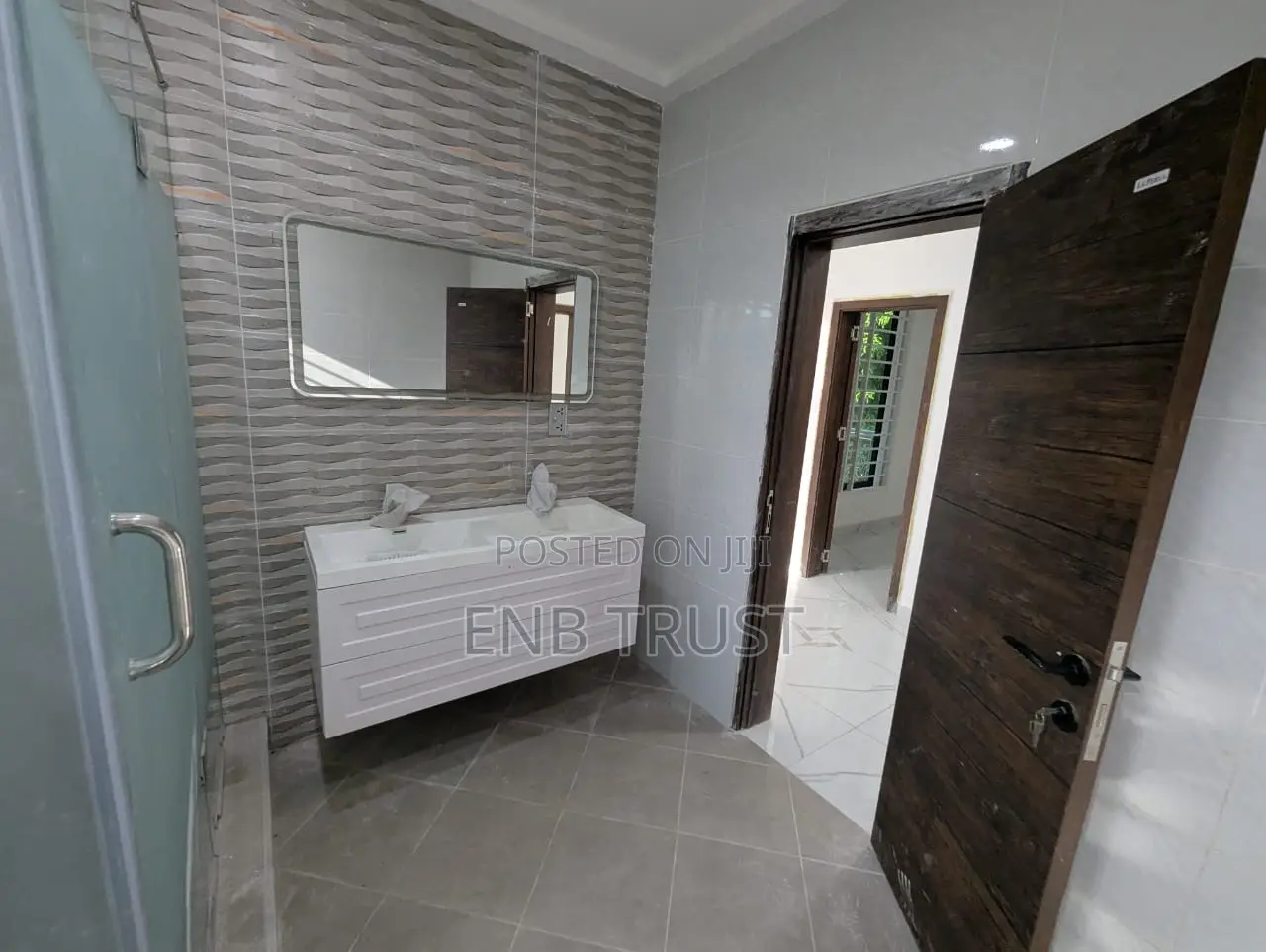 3bdrm Duplex in Dome, CFC Estates for sale