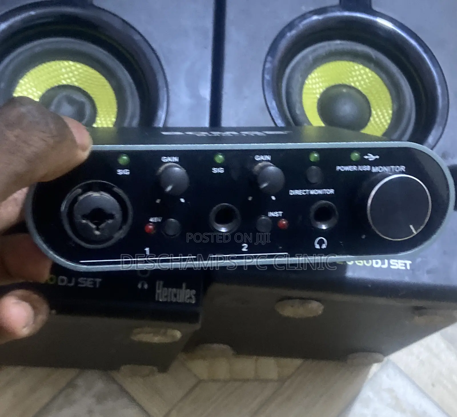 Hercules Monitor + Bomge Sound Card