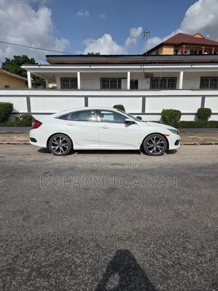 Honda Civic EX 4dr Sedan (2.0L 4cyl) 2017 White