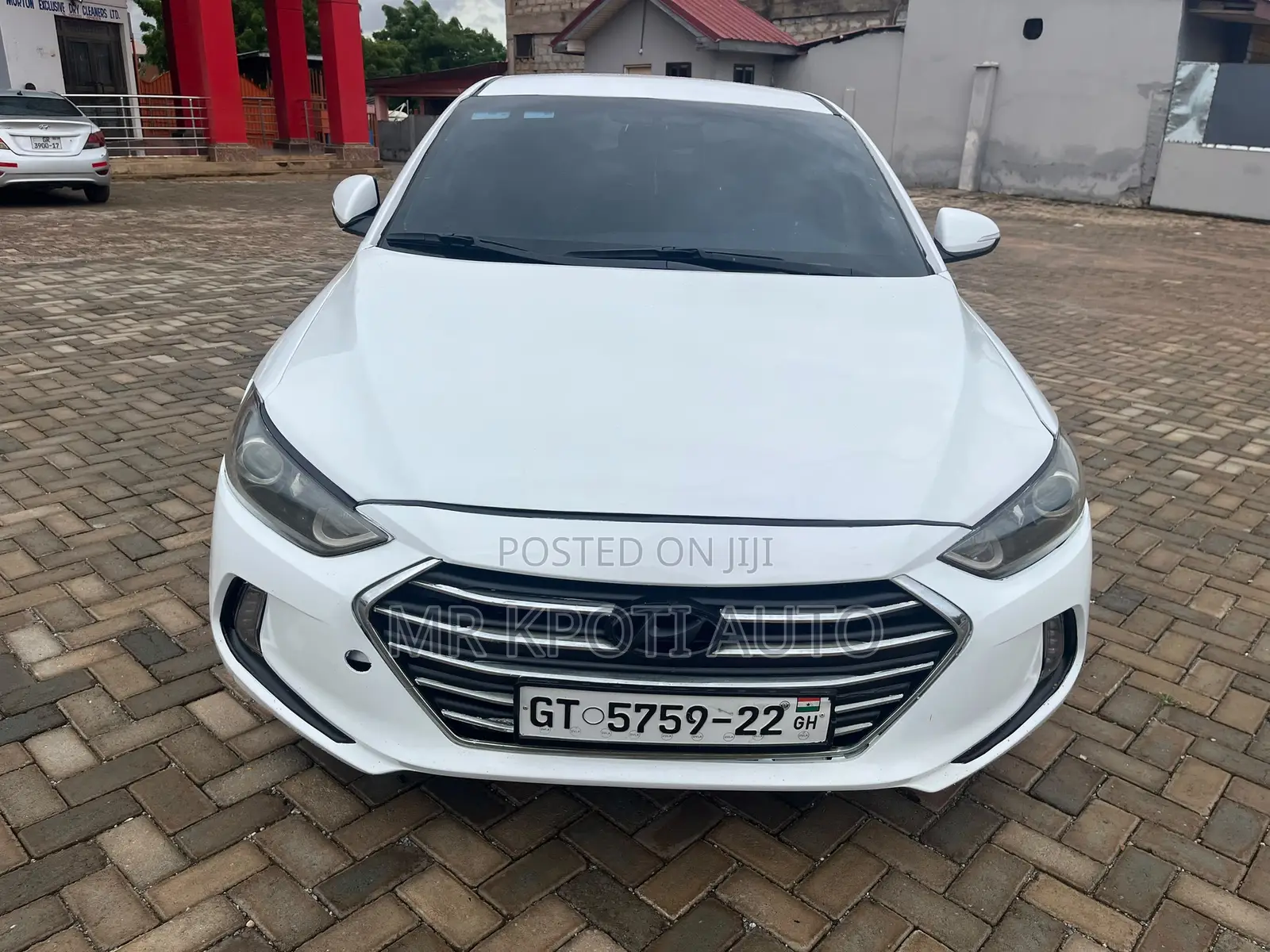 Hyundai Elantra 2018 White