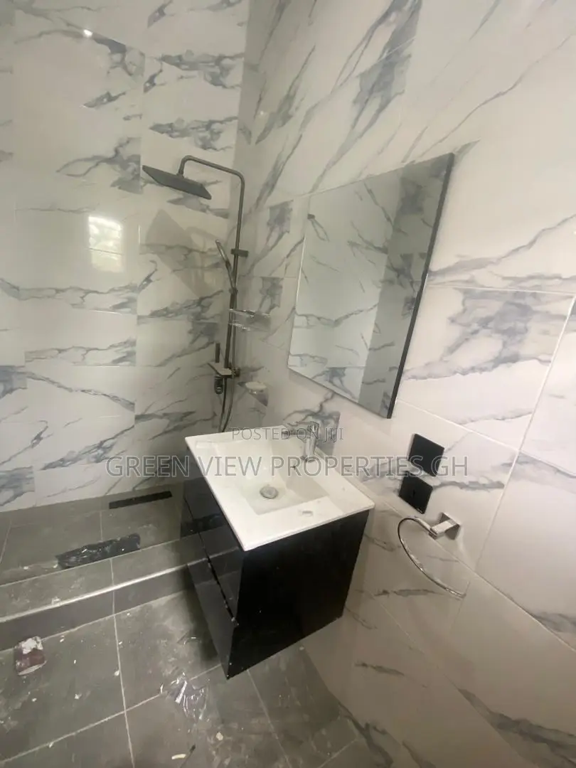 3bdrm House in Kwabenya for sale