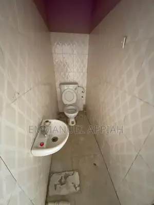 Double Shop for Rent at Achimota