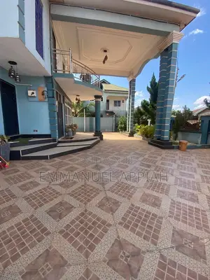 4bdrm House in Adenta Patang for rent