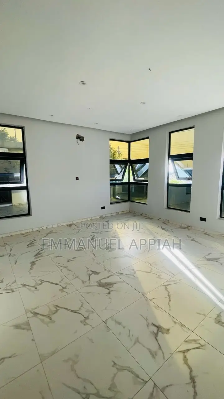 3bdrm House in Ablekuma Odumase for sale