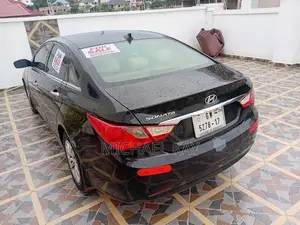 Hyundai Sonata 2012 Black