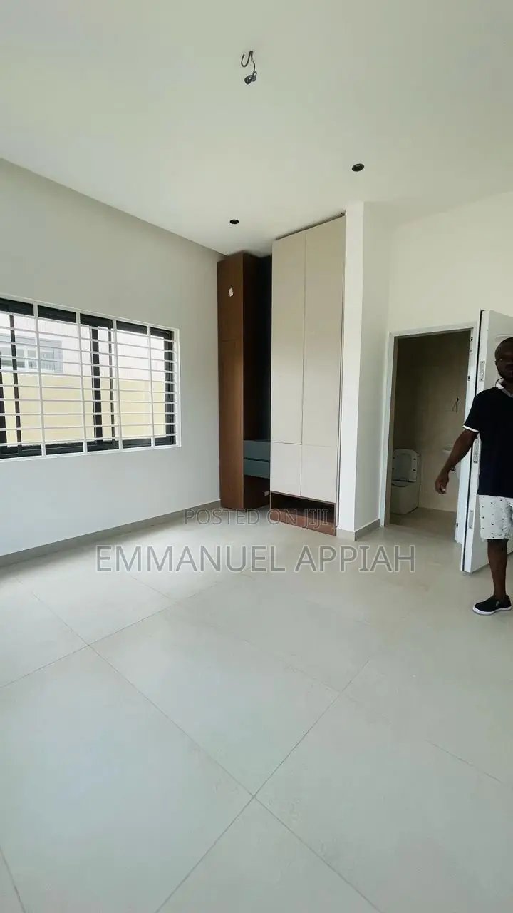 3bdrm House in Ablekuma Odumase for sale
