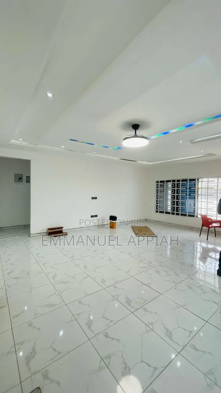 3bdrm House in Ablekuma Odumase for sale