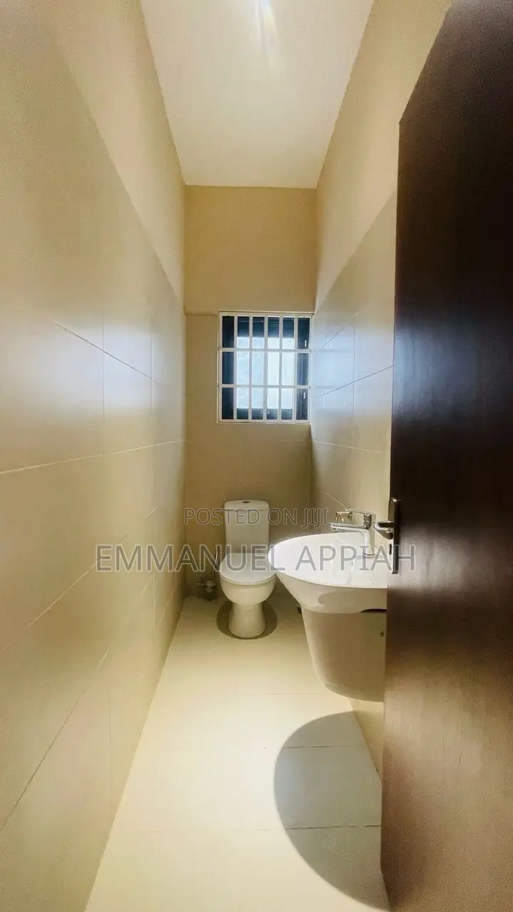 3bdrm House in Ablekuma for sale