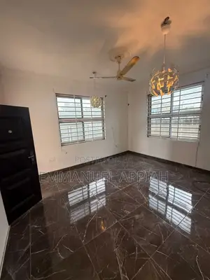 2bdrm Apartment in Awoshei A Lang, Awoshie for rent