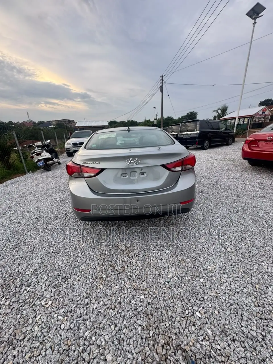 Hyundai Elantra 2016 Red