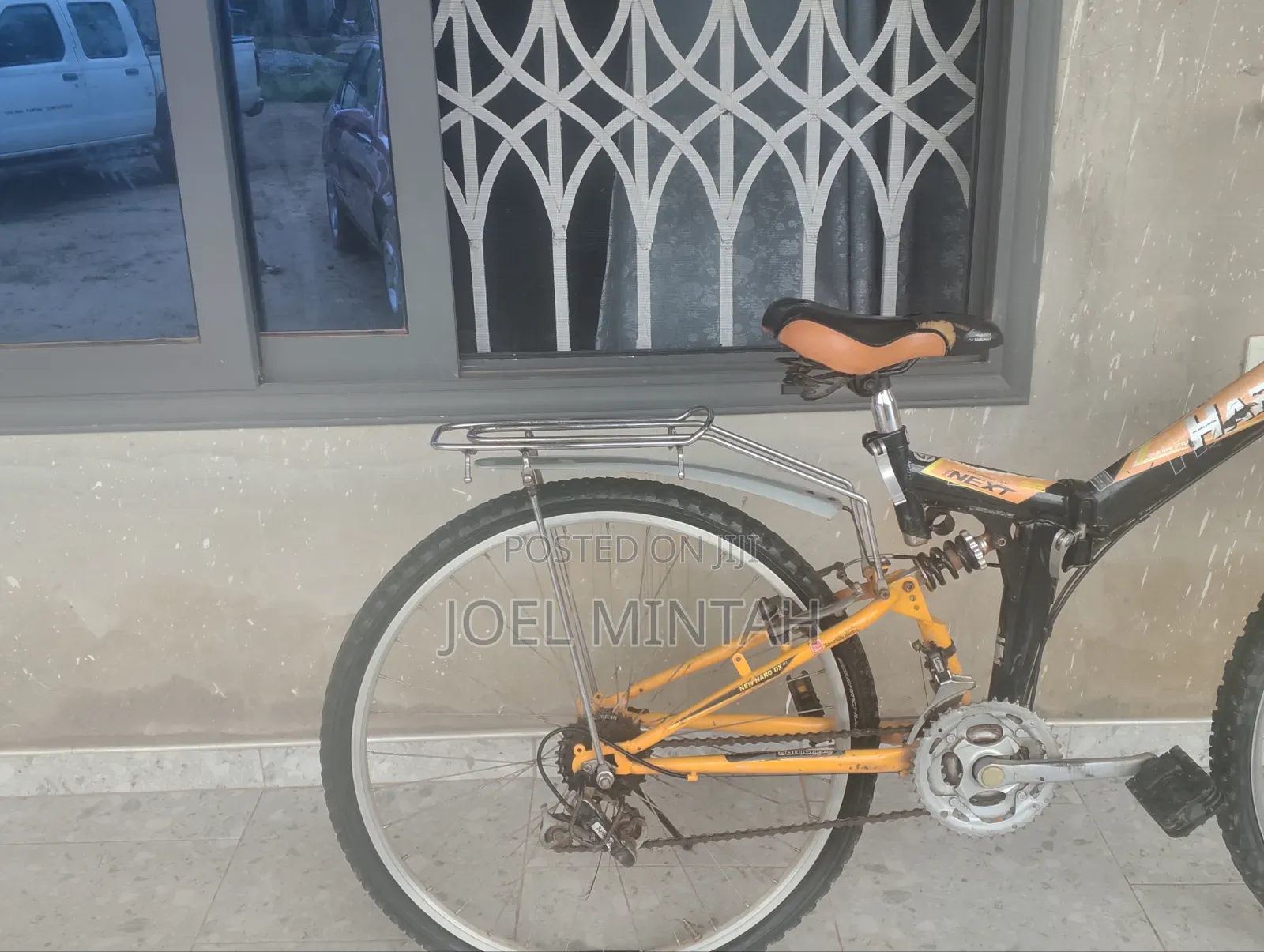 Haro Dexu Folding Bike (Orange And Black)