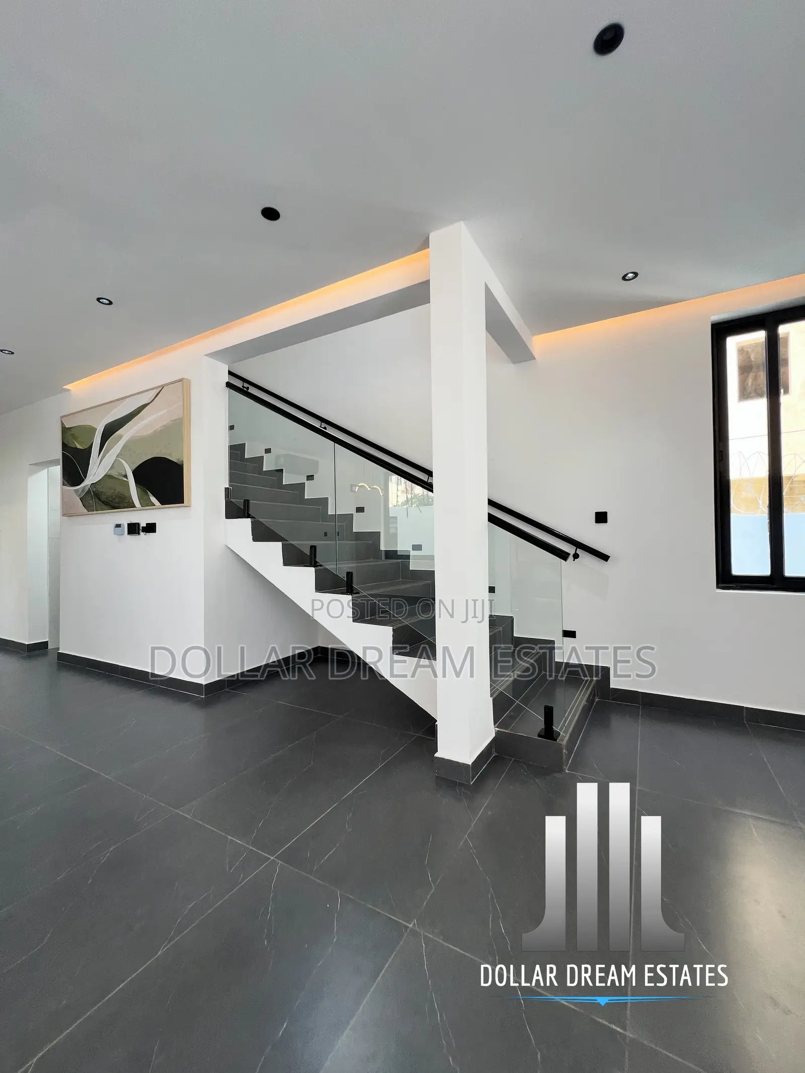 4bdrm House in Oyarifa for sale