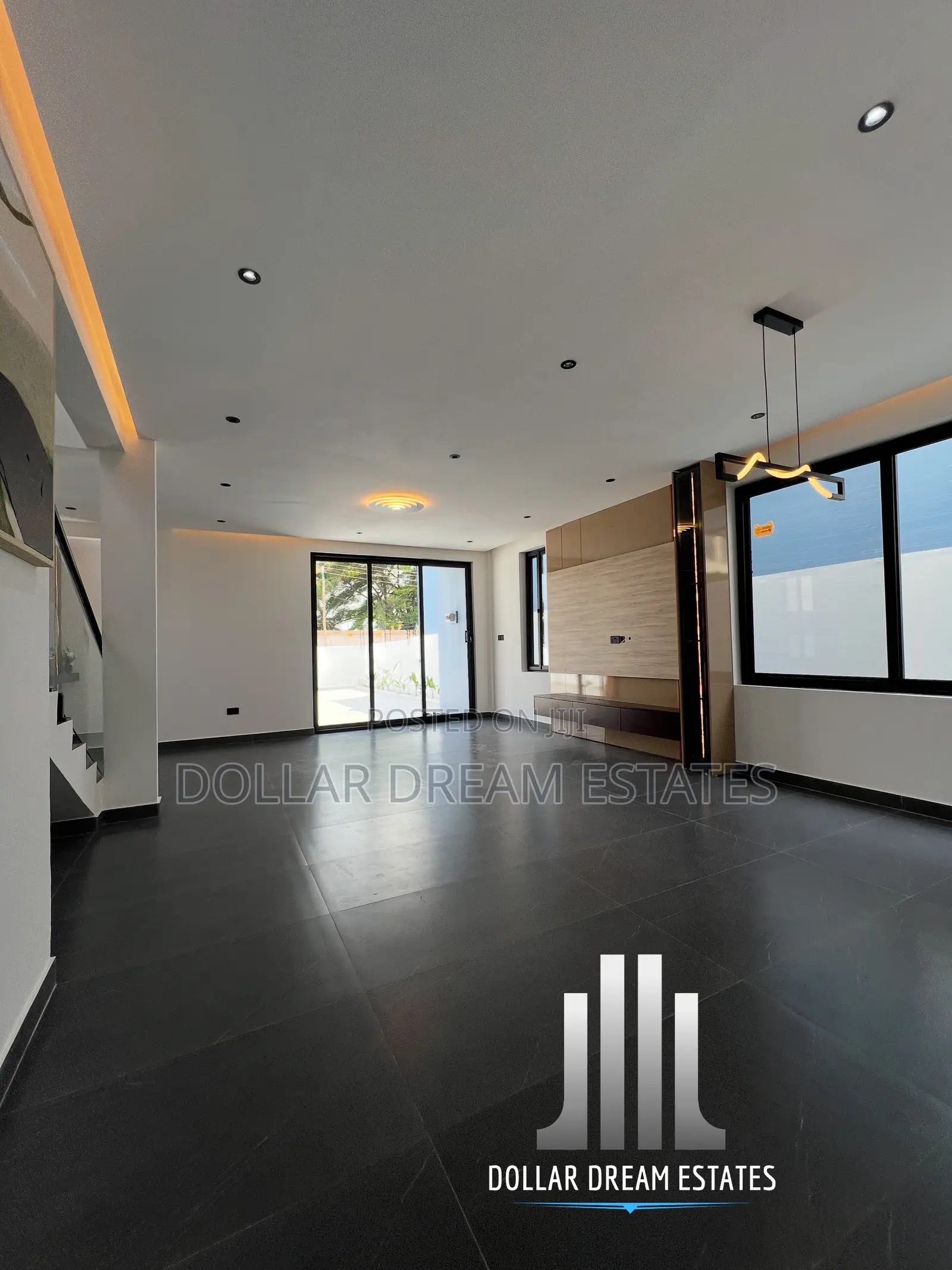 4bdrm House in Oyarifa for sale
