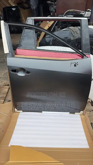 Toyota Rav4 2019-2020 Door Right Side