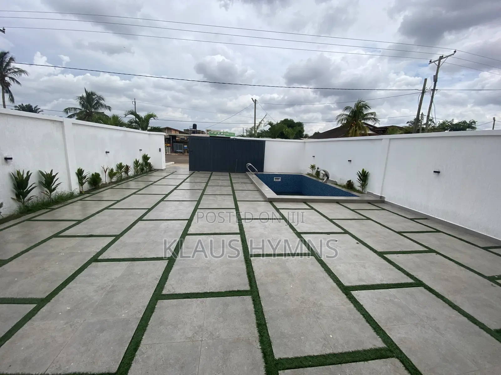 4bdrm House in Graymanproperties, Ashaley Botwe for sale