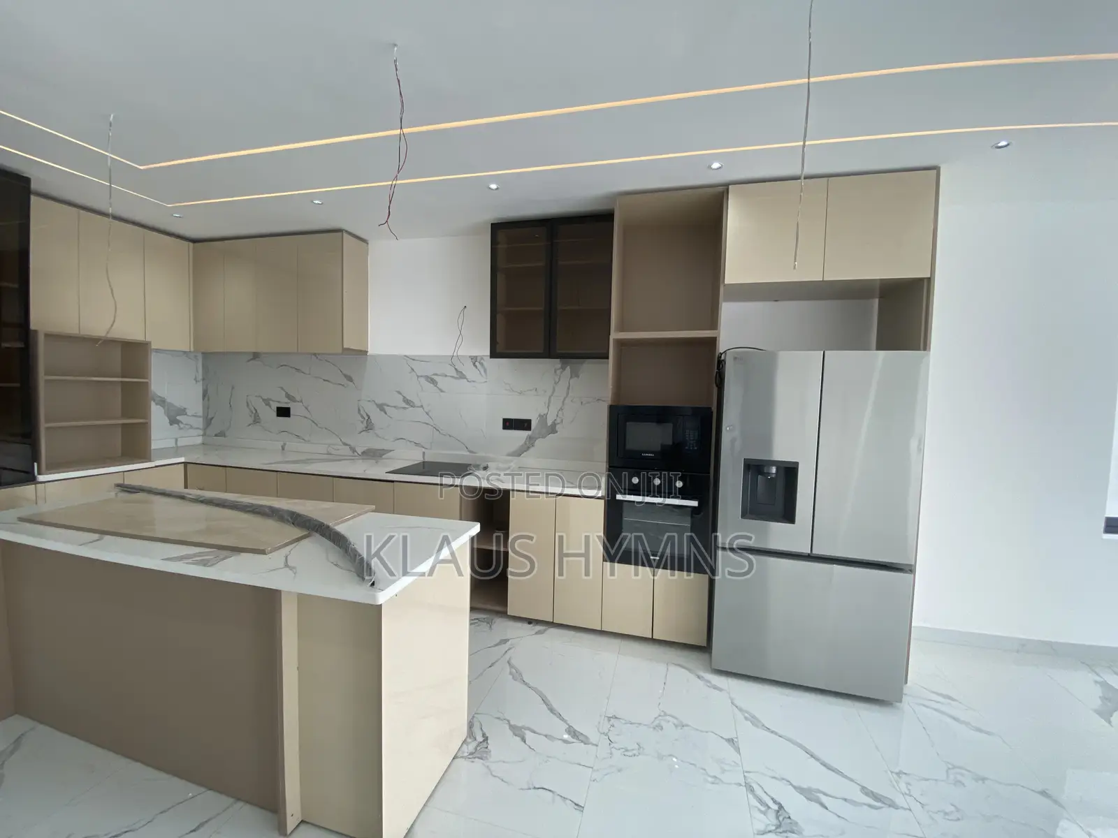 4bdrm House in Graymanproperties, Ashaley Botwe for sale