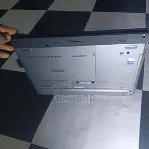 Laptop Lenovo ThinkPad T490s 8GB Intel Core i5 SSD 128GB