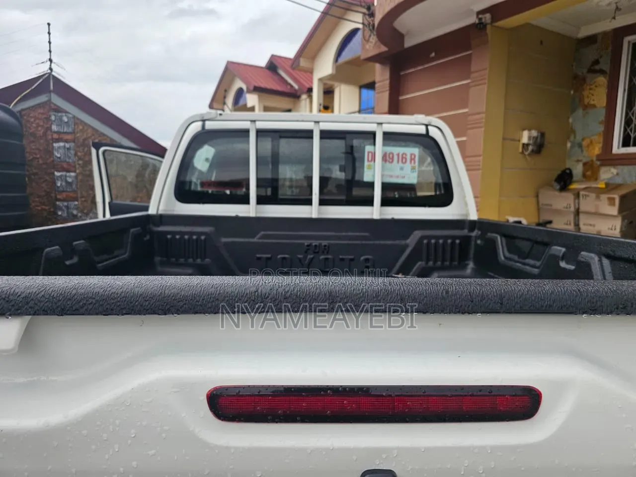Toyota Hilux Revo Double Cab Deisel 2.4 AWD 2019 White