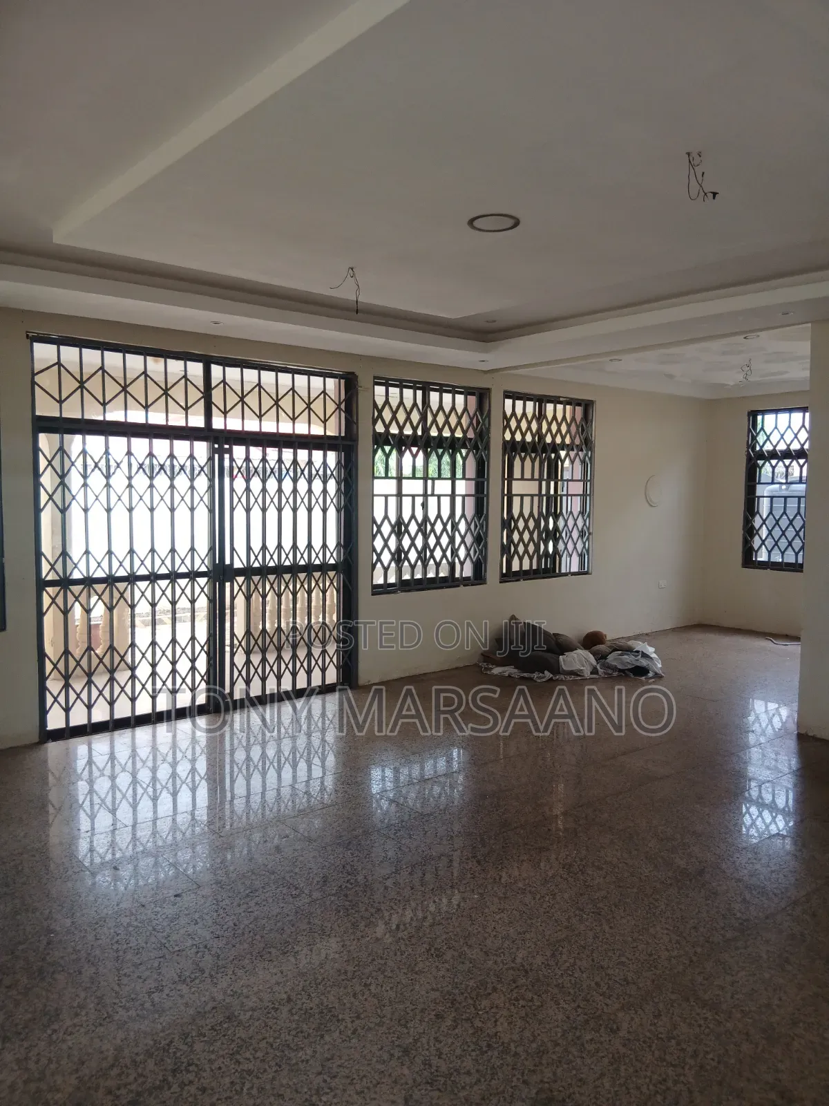5bdrm House in Westlegon for rent