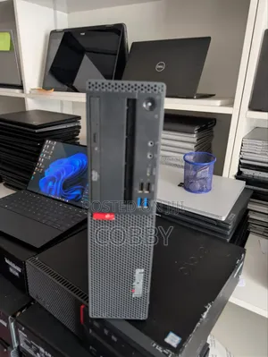 Desktop Computer Lenovo 8GB Intel Core i5 SSD 256GB
