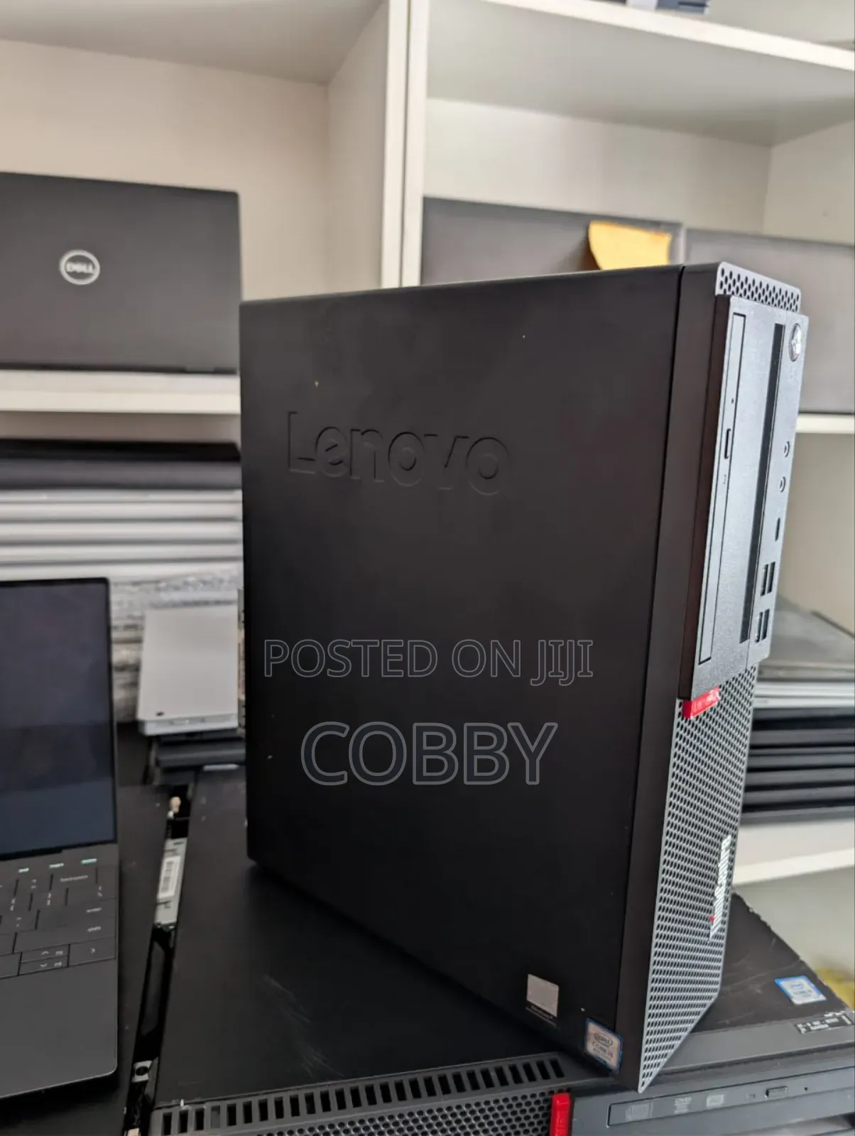 Desktop Computer Lenovo 8GB Intel Core i5 SSD 256GB