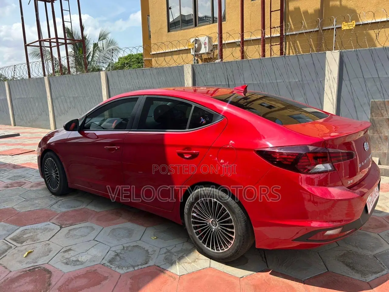 Hyundai Elantra SEL 2020 Red